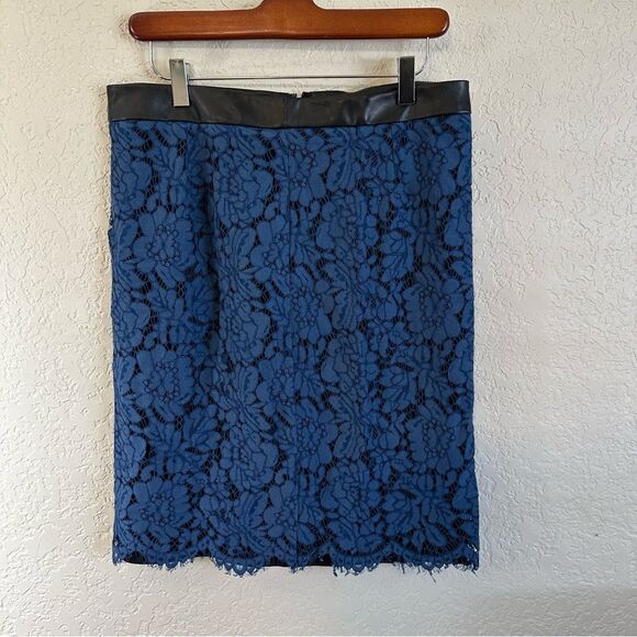 Brixon Ivy Blue Black Lace Overlay PU Trim Lined Rayon Blend Pencil Skirt Medium - Picture 6 of 12
